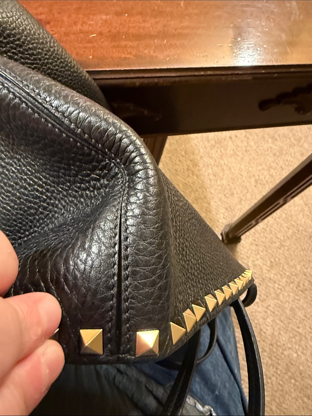 Valentino Garavani Rockstud Leather Tote - Black - Picture 13 of 16